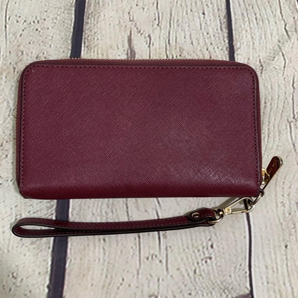 SOLD Michael Kors Burgundy Wristlet - Picture 2 of 7